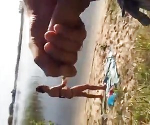 Double dickflash Päevitustooted tüdruk (cumshot