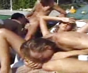 Orgy poolt bassein