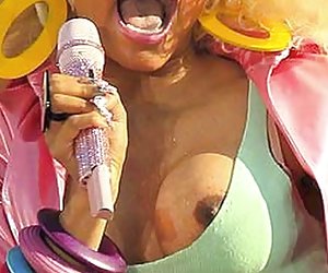 Nicki minaj alasti!