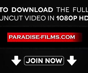 Paradise filmide noor punapea läheb tema perse nikutud kaks meest